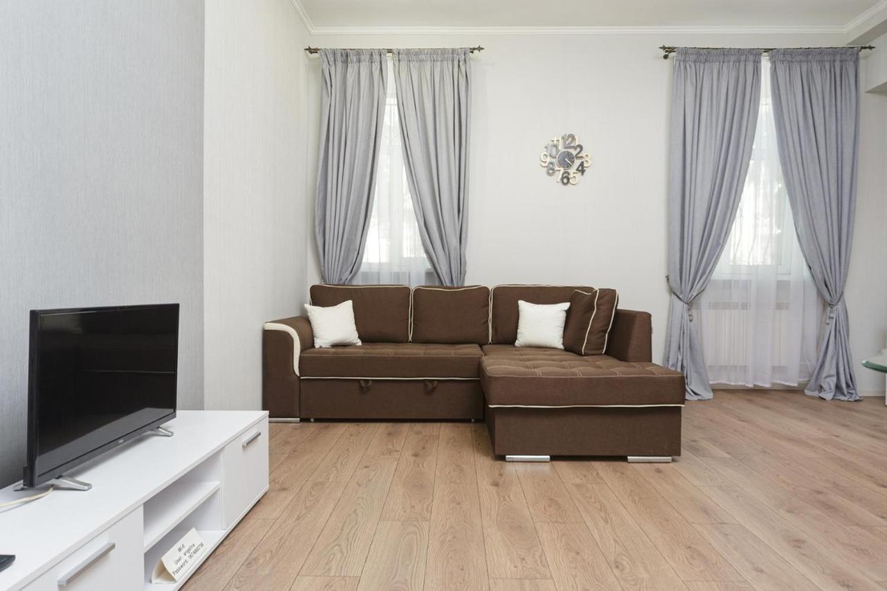 Apartment Zhukovskogo 17 Одеса Екстер'єр фото